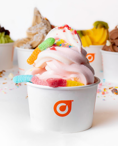 Frozen Yogurt Shop «Orange Leaf Frozen Yogurt», reviews and photos, 4866 1st Ave NE, Cedar Rapids, IA 52402, USA