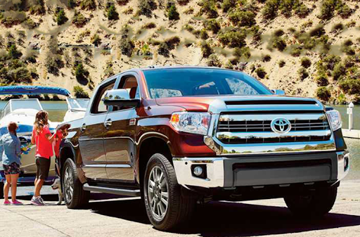 Used Car Dealer «Wares Auto Sales», reviews and photos, 720 E Eighth St, Traverse City, MI 49686, USA