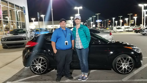 Dodge Dealer «East Tennessee Dodge Chrysler Jeep», reviews and photos, 2774 N Main St, Crossville, TN 38555, USA