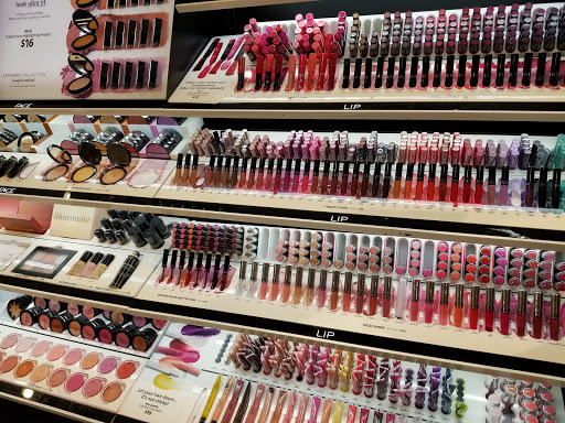 Cosmetics Store «SEPHORA», reviews and photos, 825 Dulaney Valley Rd, Towson, MD 21204, USA