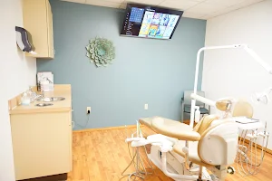 Rosenberg Smiles Dental Center | Family Dentist Rosenberg image