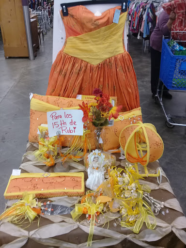 Thrift Store «Mega Thrift Store», reviews and photos, 1332 E Foothill Blvd, Rialto, CA 92376, USA