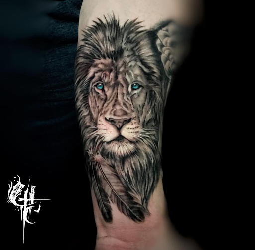 Tattoo Shop «Underworld Tattoo Company», reviews and photos, 282 Main St #101, Salem, NH 03079, USA