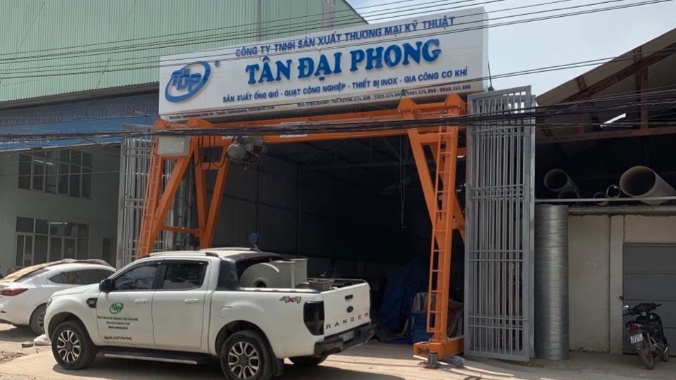 Ống Gió Tân Đại Phong