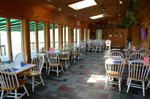 Golf Course «Cricket Ridge Restaurant & Golf Course», reviews and photos, 22087 Pocket Rd, Batesville, IN 47006, USA