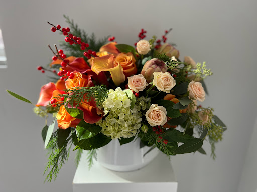 Florist «Fleur De Lis Florists», reviews and photos, 6588 Quinton Ln, Tujunga, CA 91042, USA