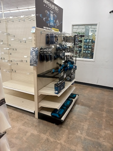 Hardware Store «Harbor Freight Tools», reviews and photos, 1000 US-190 BUS #41, Covington, LA 70433, USA