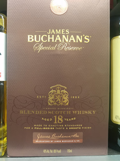 Wine Store «Riverdale Liquors wine Factory», reviews and photos, 207 W 231st St, Bronx, NY 10463, USA