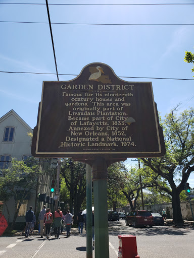 Book Store «Garden District Book Shop», reviews and photos, 2727 Prytania St, New Orleans, LA 70130, USA