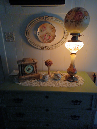 Antique Store «Apple Core Antiques & Gifts», reviews and photos, 2627 Curry Ford Rd, Orlando, FL 32806, USA