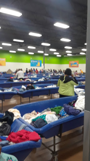 Thrift Store «Goodwill Outlet Center Bridgeton», reviews and photos, 5665 St.Louis Mills Blvd, Bridgeton, MO 63044, USA