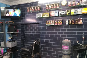 Hair Looks saloon and gents beauty parlour.A/C image