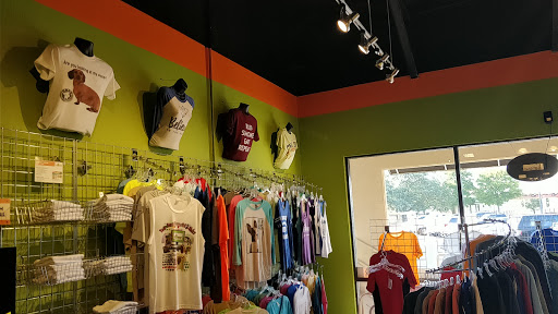 Custom T-shirt Store «Big Frog Custom T-shirts & More of New Braunfels», reviews and photos, 1551 N Walnut Ave #33, New Braunfels, TX 78130, USA