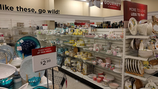 Department Store «HomeGoods», reviews and photos, 309 Great Rd, Bedford, MA 01730, USA