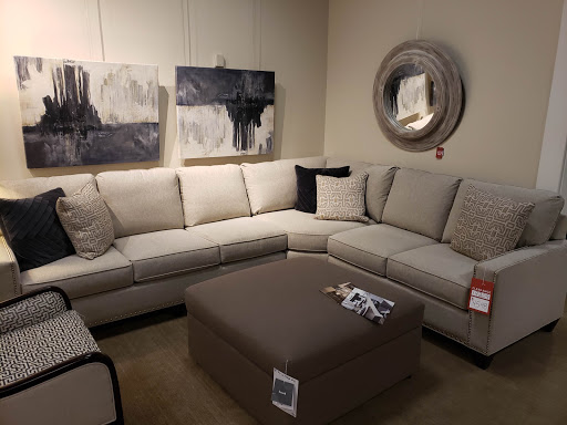 Furniture Store «Bassett Home Furnishings», reviews and photos, 15305 Katy Fwy, Houston, TX 77094, USA