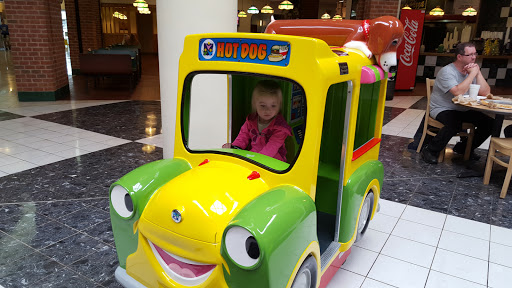 Shopping Mall «Lebanon Valley Mall», reviews and photos, 2231 Lebanon Valley Mall, Lebanon, PA 17042, USA