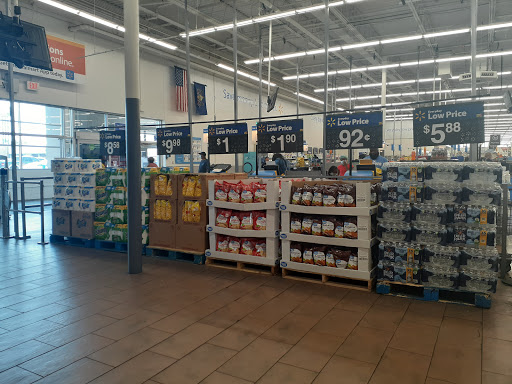 Discount Store «Walmart», reviews and photos, 50 N MacDade Blvd, Glenolden, PA 19036, USA