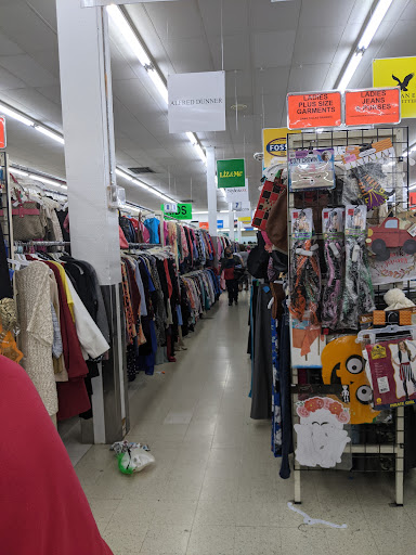 Thrift Store «Village Discount Outlet», reviews and photos, 3500 Cleveland Ave, Columbus, OH 43224, USA