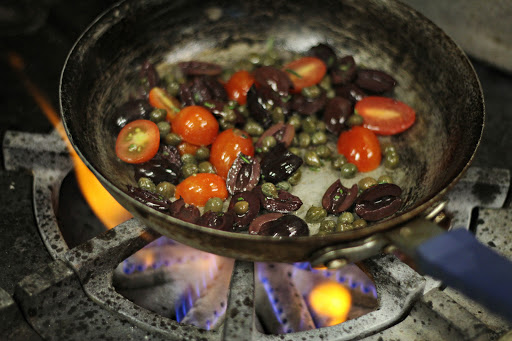 Caterer «La Cuisine Cafe Market & Catering», reviews and photos, 750 E Main St, Branford, CT 06405, USA