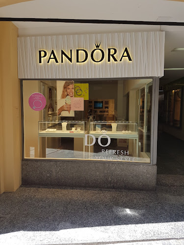 PANDORA Store Lugano - Juweliergeschäft