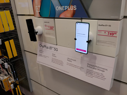 Cell Phone Store «T-Mobile», reviews and photos, 417 E Sheridan St, Dania Beach, FL 33004, USA