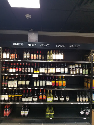Liquor Store «Enfield Liquor and Wine», reviews and photos, 920 Enfield St, Enfield, CT 06082, USA