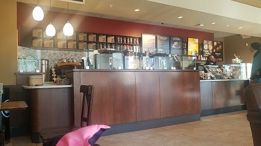 Outlet Mall «Tanger Outlet Deer Park», reviews and photos, 152 The Arches Cir, Deer Park, NY 11729, USA