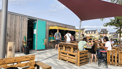 La cahute "Les frérots" à Soissons