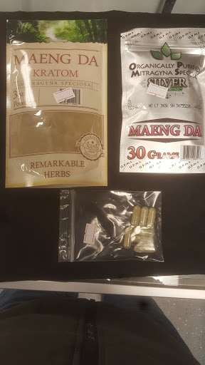 Tobacco Shop «Kenmore smoke shop», reviews and photos, 7016 Bothell Way NE b, Kenmore, WA 98028, USA