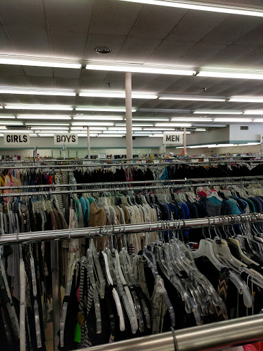 Thrift Store «Maj-R Thrift & Discount Store Grandview», reviews and photos, 1500 Main St, Grandview, MO 64030, USA