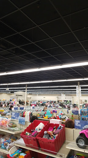 Thrift Store «Lakewood Goodwill», reviews and photos, 6002 Mt Tacoma Dr SW, Tacoma, WA 98499, USA