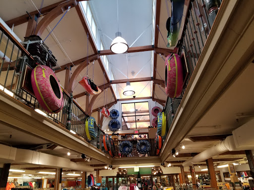  «L.L. Bean», reviews and photos, 8 Glen Rd, West Lebanon, NH 03784, USA