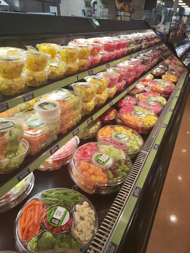 Grocery Store «Harmons Grocery», reviews and photos, 200 Station Pkwy, Farmington, UT 84025, USA