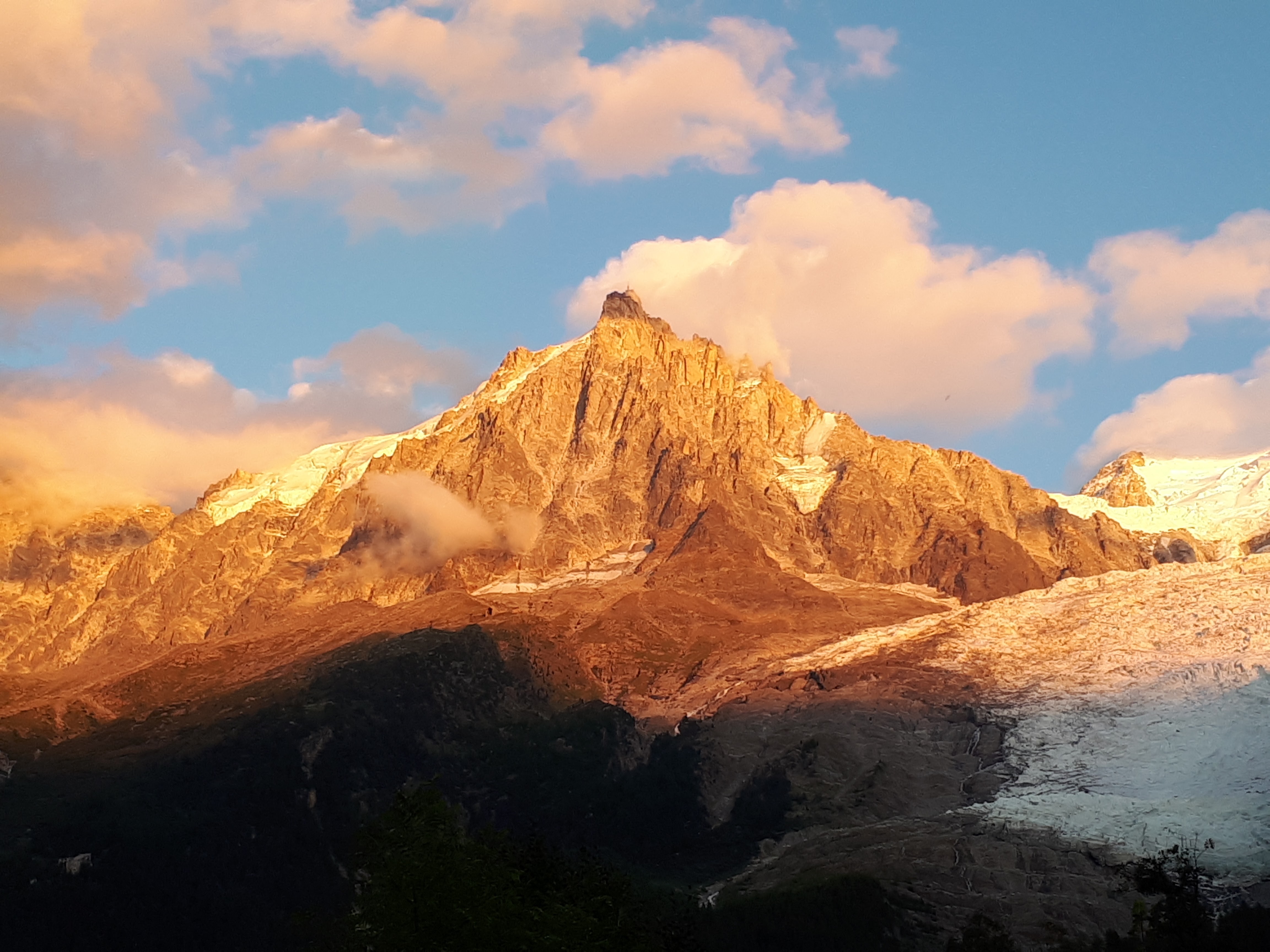 Photo n° 1 de l'avis de ALKA.Y fait le 31/08/2017 à 02:53