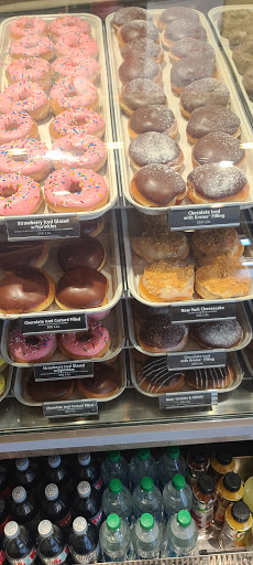 Bakery «Krispy Kreme Doughnuts», reviews and photos, 43835 Pacific Commons Blvd, Fremont, CA 94538, USA