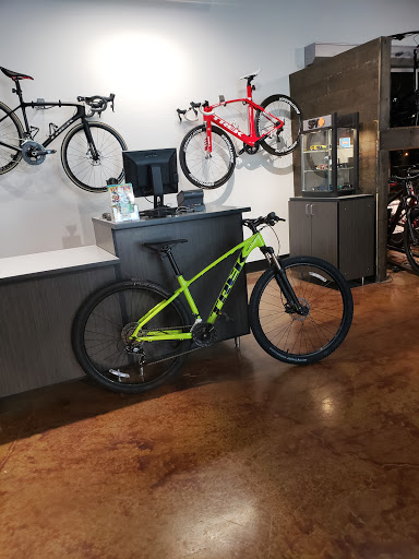 Bicycle Store «Trek Bicycle Store of West Phoenix», reviews and photos, 13085 W McDowell Rd, Avondale, AZ 85392, USA