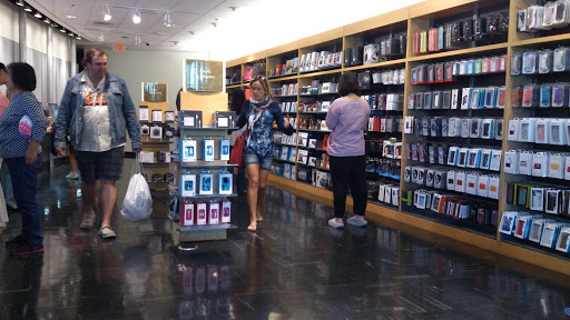 Computer Store «Apple Infinite Loop», reviews and photos, 1 Infinite Loop, Cupertino, CA 95014, USA