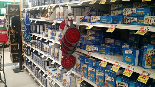 Grocery Store «Stop & Shop», reviews and photos, 90 Pleasant Valley St, Methuen, MA 01844, USA