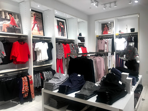 Clothing Store «Express», reviews and photos, 401 NE Northgate Way, Seattle, WA 98125, USA