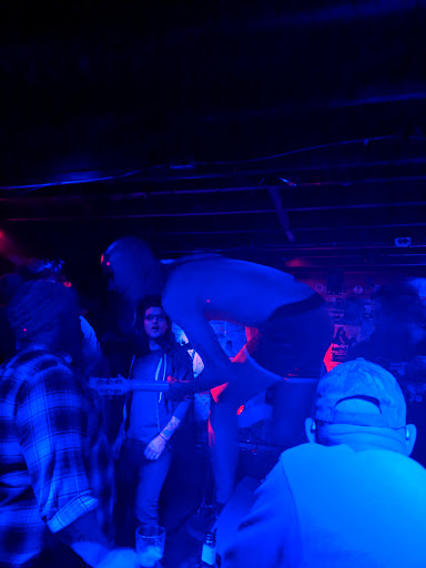 Bar «The Tree Bar», reviews and photos, 887 Chambers Rd, Columbus, OH 43212, USA