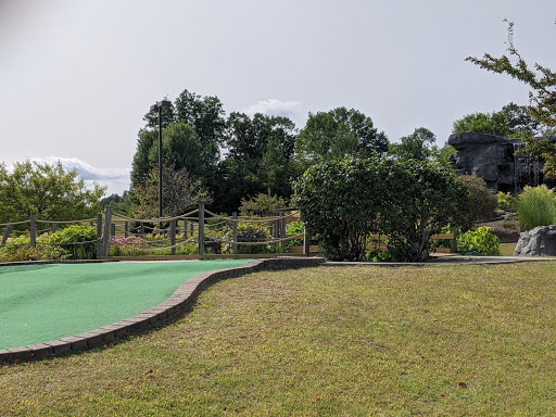 Golf Driving Range «Fore-U Golf Center», reviews and photos, 298 N Plainfield Rd, West Lebanon, NH 03784, USA