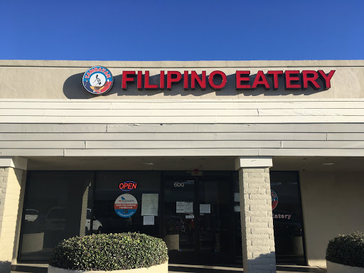 Shopping Mall «Larkfield Shopping Center», reviews and photos, 4754 Old Redwood Hwy, Santa Rosa, CA 95403, USA