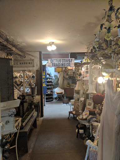 Country Roads Antiques