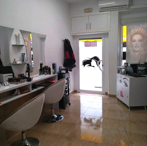 Peluquería Unisex Veronica en laPueblade los Infantes, Sevilla