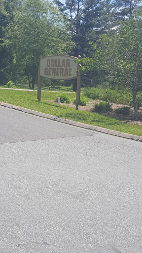 Discount Store «Dollar General», reviews and photos, 767 Main St E, Banner Elk, NC 28604, USA