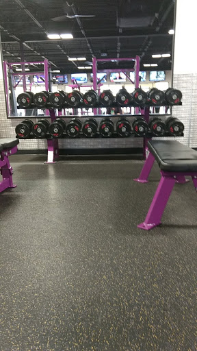 Gym «Planet Fitness Jacksonville (Promenade Shopping Center), FL», reviews and photos, 8595 Beach Blvd, Jacksonville, FL 32216, USA