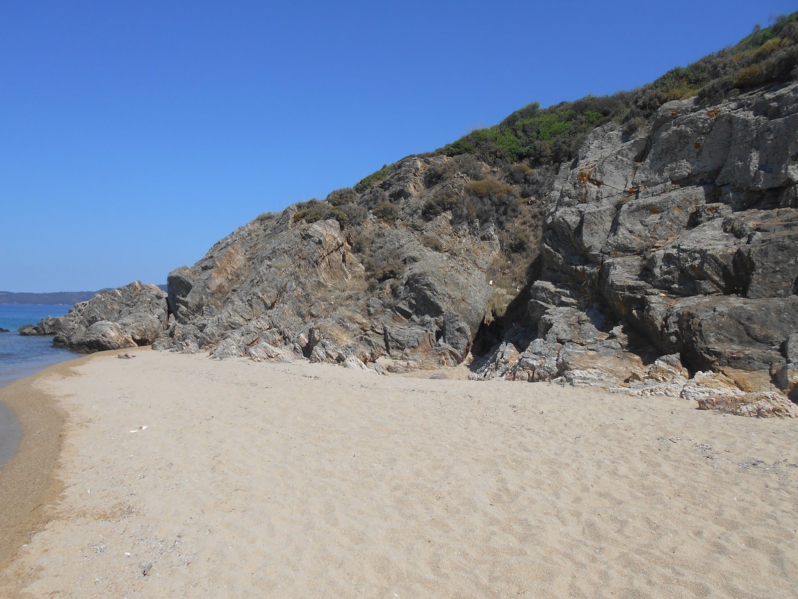 Photo of Voulitsa beach located in natural area