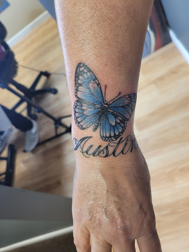 Tattoo Shop «White Lotus Tattoo & Fine Art», reviews and photos, 59 Main St, Toms River, NJ 08753, USA