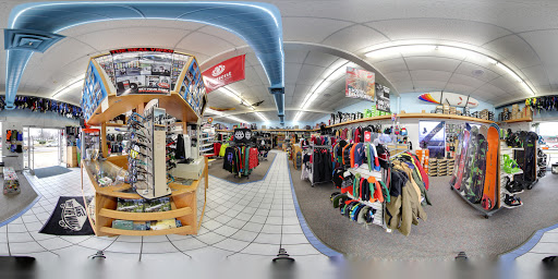 Sporting Goods Store «Southport Rigging Inc», reviews and photos, 2926 75th St, Kenosha, WI 53143, USA