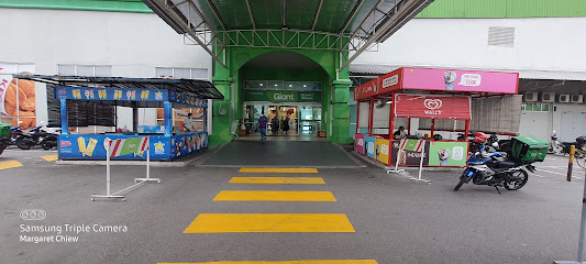 Giant Hypermarket Klang